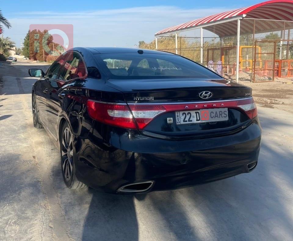 هيونداي أزيرا